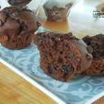 muffins de chocolate y aguacate