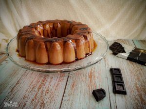 flan de chocolate con almendras