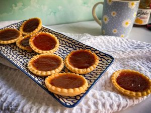 tartaleta con mermelada de mirabeles