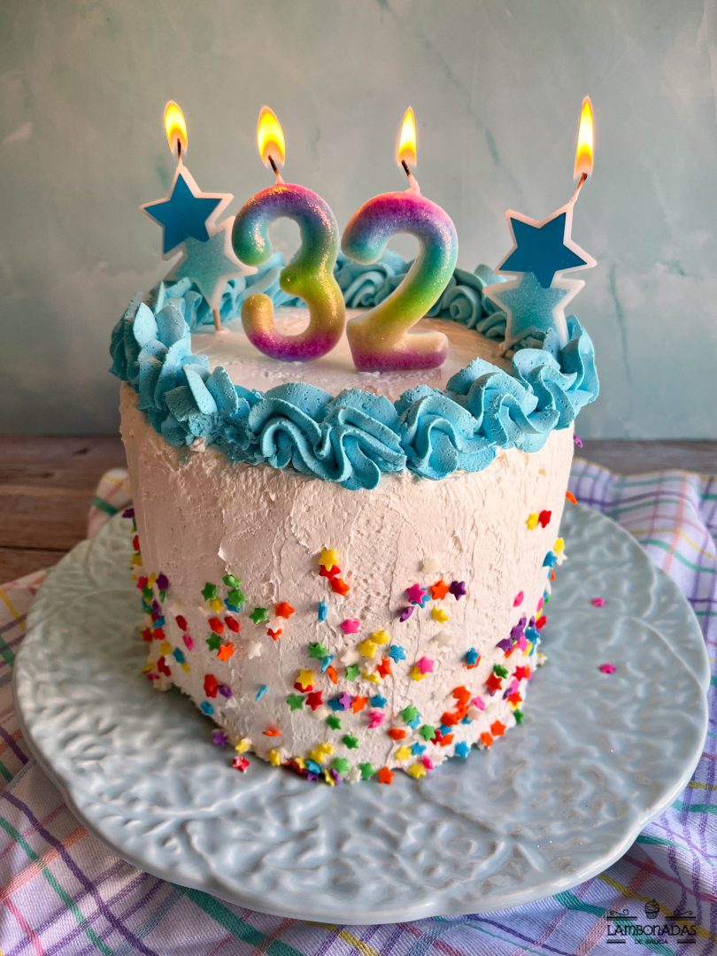tarta de cumpleaños confeti o funfetty