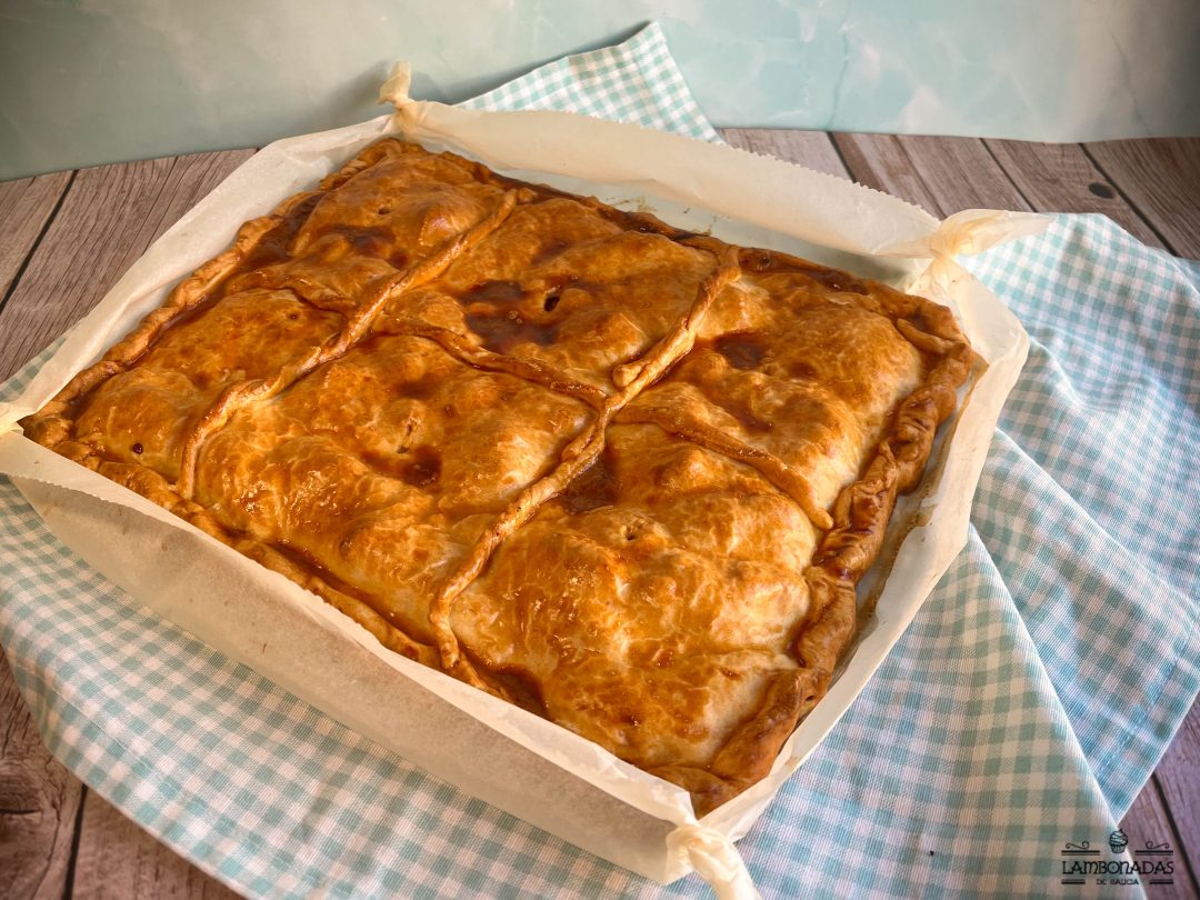 empanada del lomo y mermelada de pimiento