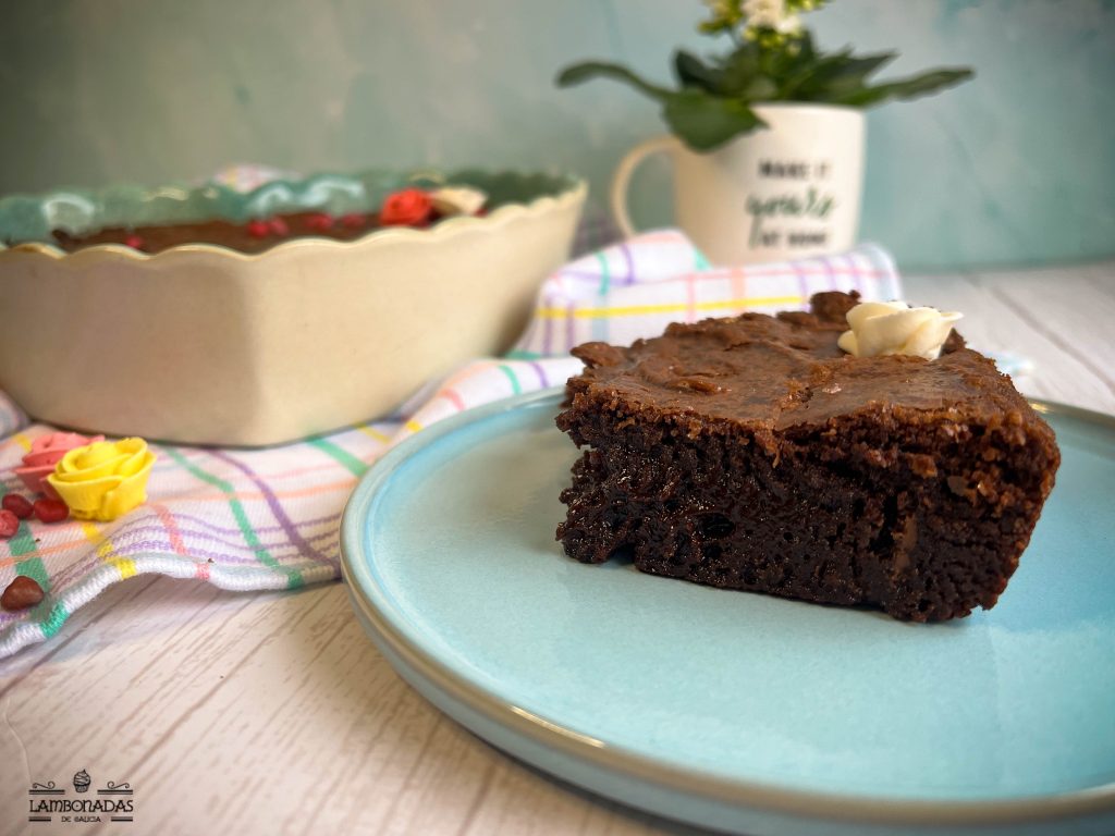 brownie con mucho chocolate